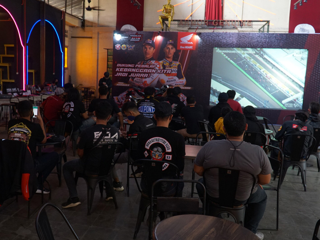 Semarakkan MotoGP Mandalika, DAM Ajak Komunitas Honda CBR Nonton Bareng dan Rolling City