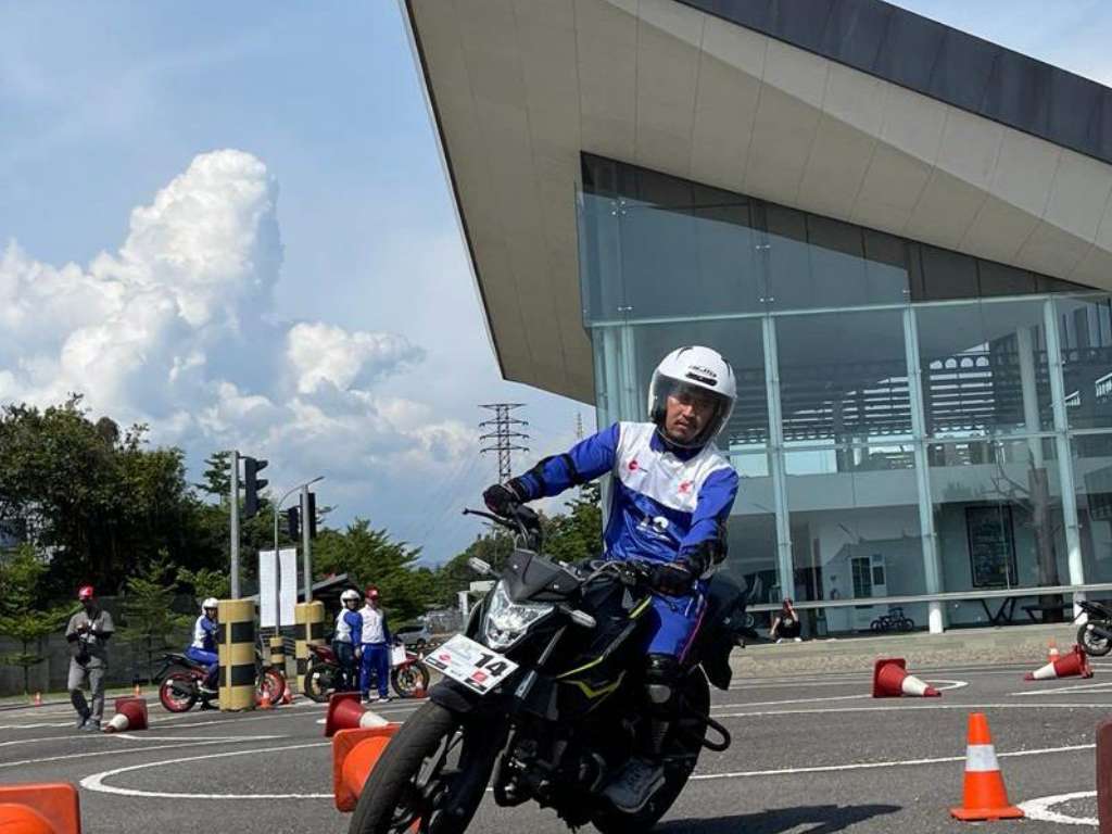 DAM Gelar Kompetisi Regional Safety Riding Kategori Advisor Community 2023